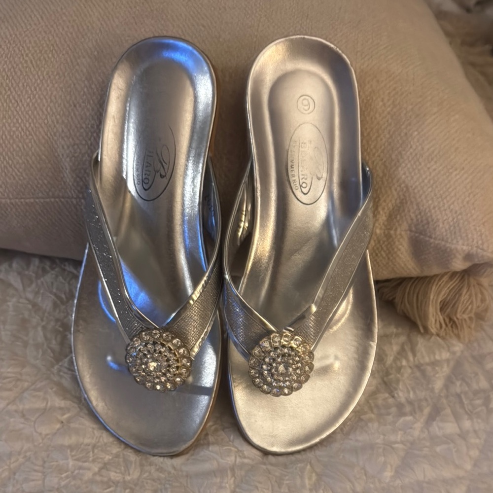 Elegant Silver Women's Sandals
